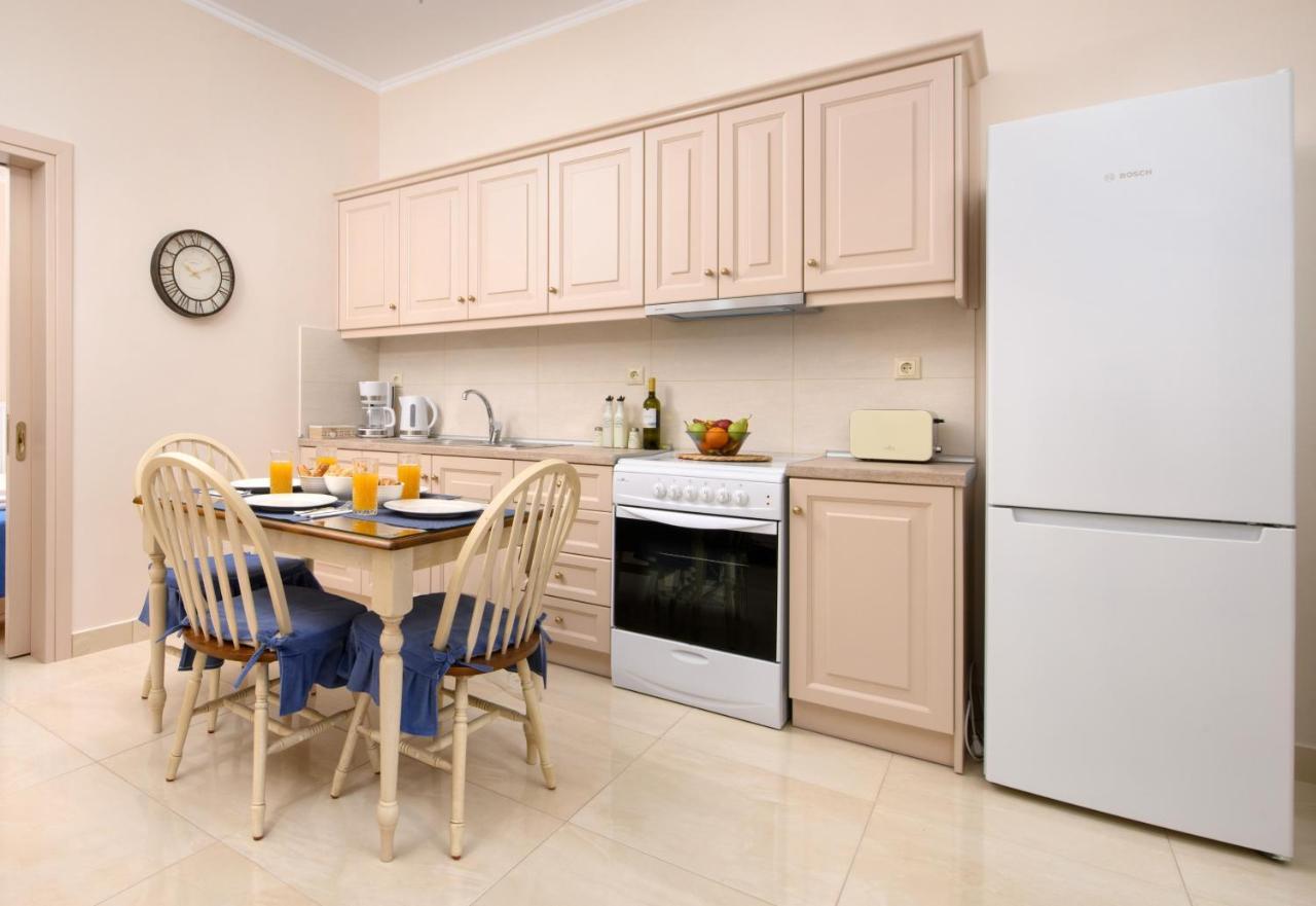 Nostalgia Corfu Town Apartments Екстер'єр фото
