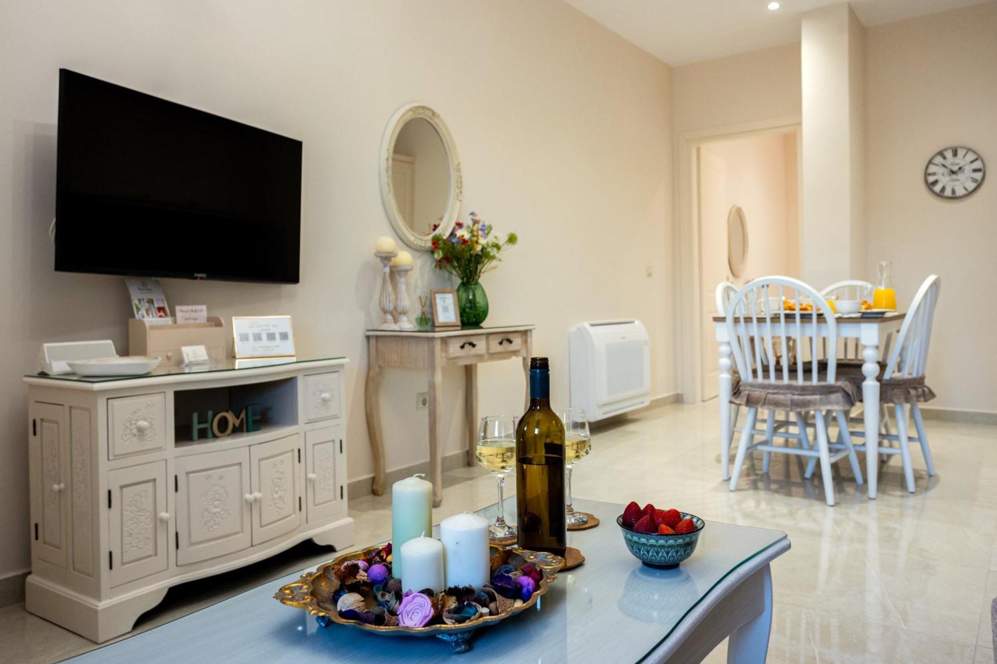 Nostalgia Corfu Town Apartments Екстер'єр фото