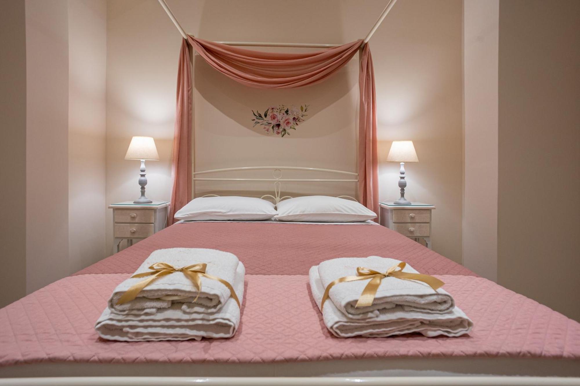 Nostalgia Corfu Town Apartments Екстер'єр фото
