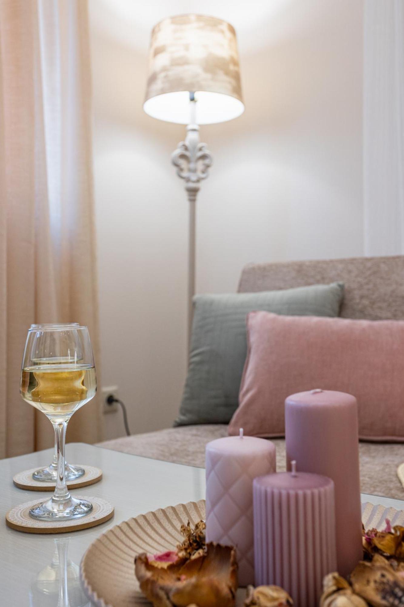 Nostalgia Corfu Town Apartments Екстер'єр фото
